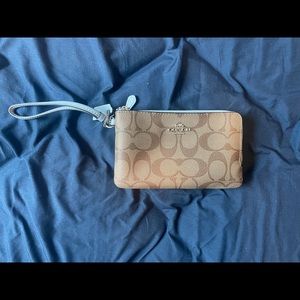 coach double zip wallet